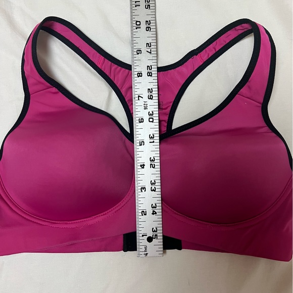 Nike | Dri Fit Padded Sports Bra Size 36B - Picture 2 of 11